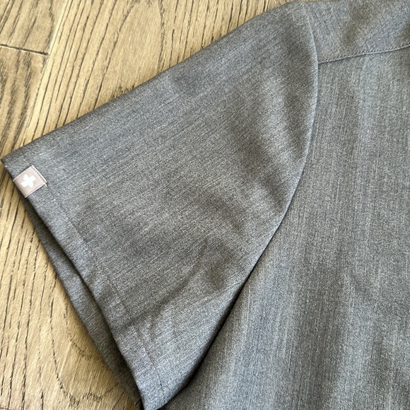 Figs scrub excellent condition - Picture 5 of 5